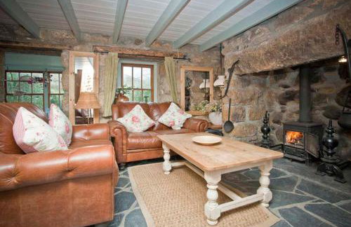 Petra Beach Cottage Great Sea Views Garden - Photo 12