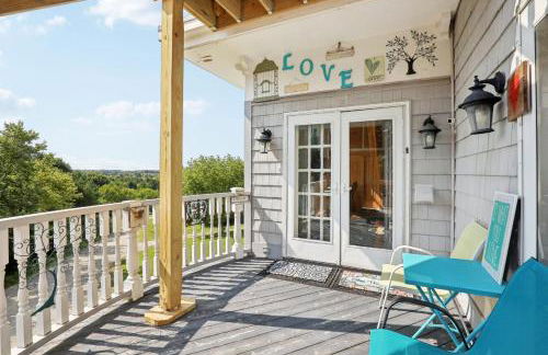 The Starlight Tower Hot Tub Suite with 8-Jet Massage Shower and Amazing Views - Foto 15