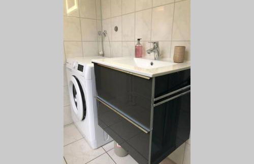 Perfekter Altbaucharme in zentraler Lage ! - Foto 13