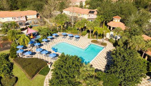 Spectacular House with 3BR - Private Pool, BBQ - Minutes from Disney! - Foto 5