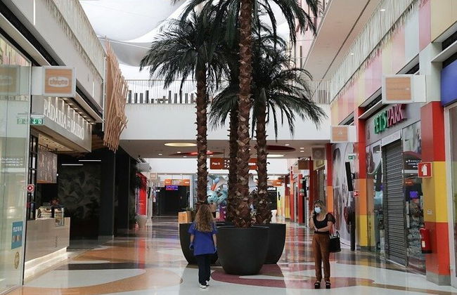 Lisbon Half Day Shopping Tour - Photo 11