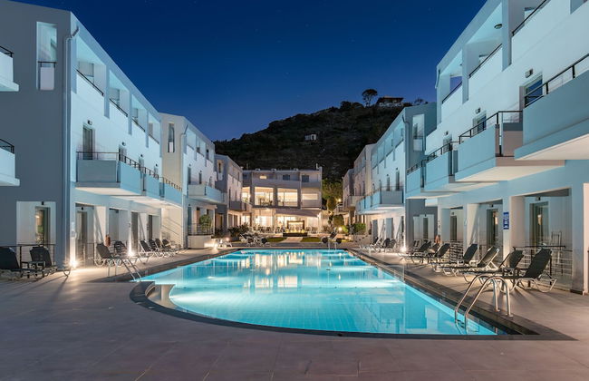 Sunrise Village Hotel - Photo 47