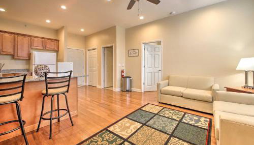 Cozy Couples Getaway Less Than 2 Mi to Lake Michigan! - Foto 2