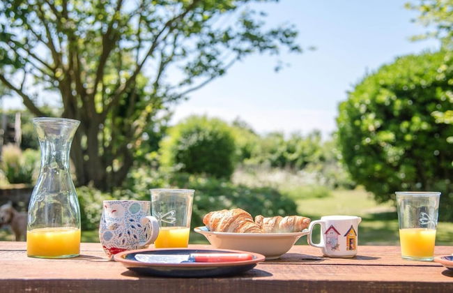 Shallow End, Orford - Photo 22