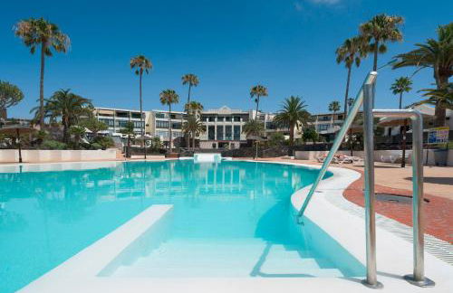 Villa Irene Lanzarote en Costa Teguise en complejo con piscina comunal - Foto 7