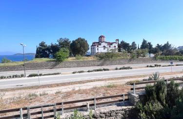 Nea Peramos Apartment SeaFront - Foto 13