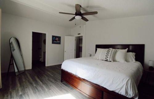 Sunland Estates Cabin near the Gorge Amphitheater! - Foto 38