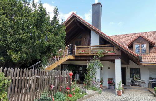 Studio und Apartment auf dem Pferdehof - Foto 1