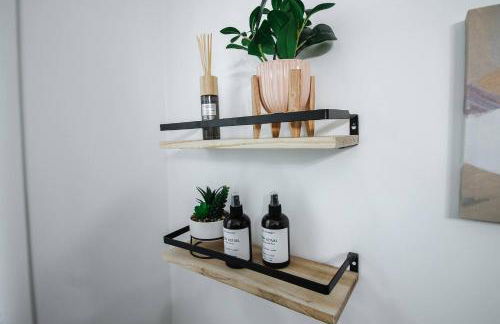 Central Location with In Home Washer and Dryer - Foto 26