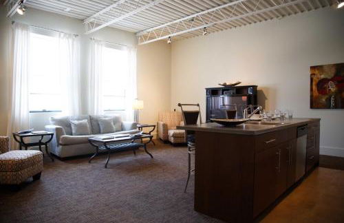 The Lofts at the Five & DIme - Foto 5