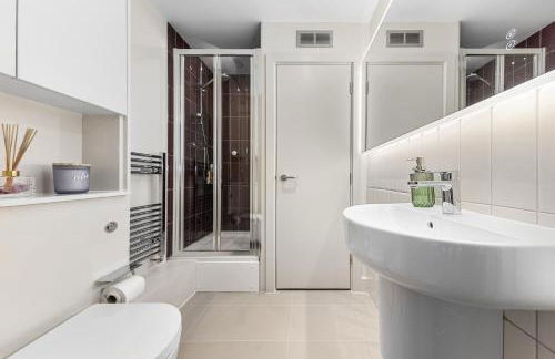 Tranquil 2 bedroom Apartment Close to St. Paul's Cathedral - Foto 16