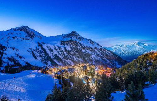 Arc 1950 Ski in Ski out and Spa- Newly refurbished 153 Sources De Marie- 2 bedroom , 2 bathroom-Sleeps 4-6, Mont Blanc view from every window, Free WiFi - Foto 30