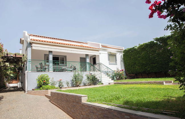 Deluxe 3 Bd House near Lagonisi w Garden - Foto 1