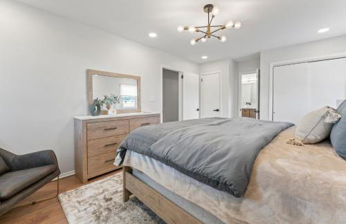 Neptune City 4BR | Private Pool + Sunset Views - Foto 32