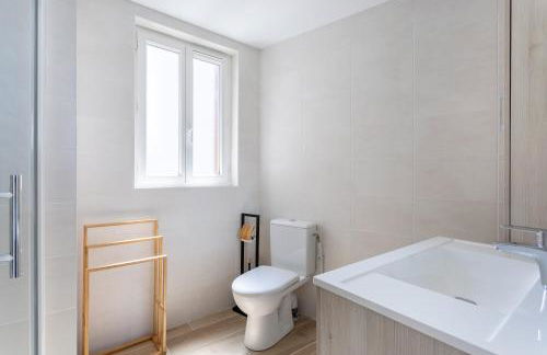 Curie 1er - Appart cosy & calme à 5 min de la gare - Foto 16