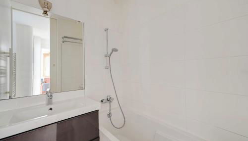 Bright Spacious 2P – Eiffel Tower Auteuil - Foto 5