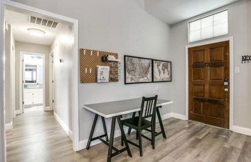 Family-Friendly Fun, Pool, Game Room, DFW Airport - Photo 28