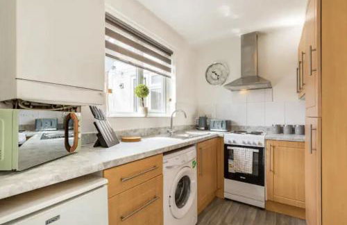 Luxury 3-Bed Apartment Near To London With Parking - Foto 7