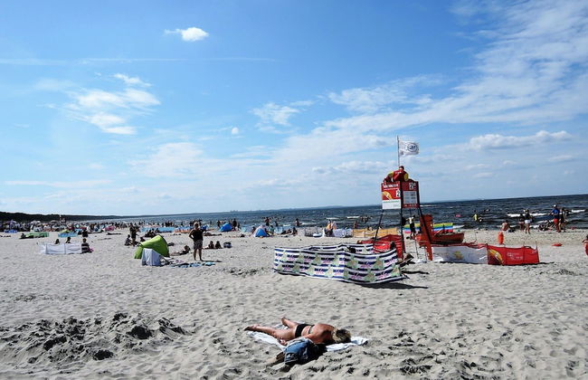 Holiday House in Dziwnowek Near Sea and Lake - Photo 24