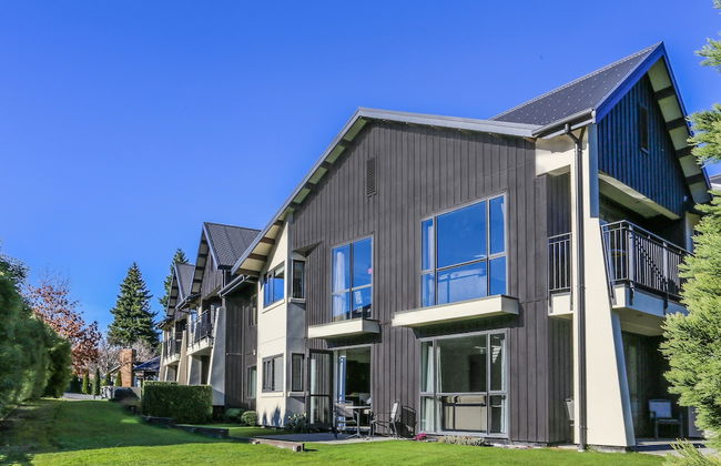 Village Lake Apartments - Foto 1