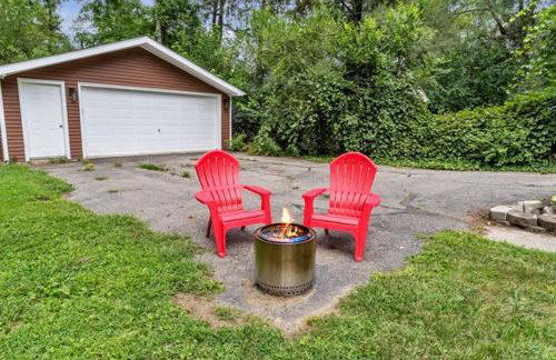 Serene Suburban Oasis 2 Saunas, Office, Parking - Foto 23