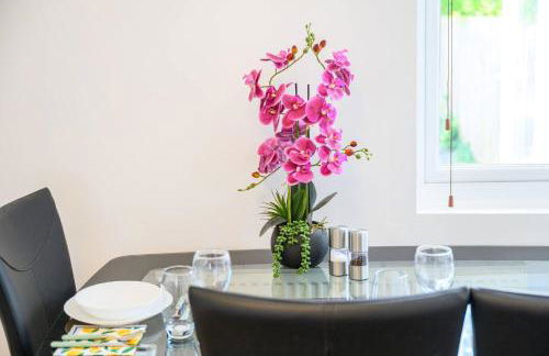 Bright and Cosy 3-bedroom Home near Manchester - Free parking - Sleeps 6 - Foto 30