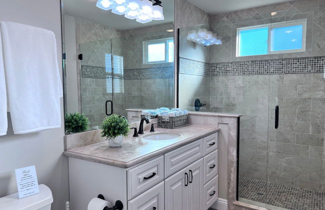 Sensational 6 Bedroom 4 Bathroom Pool Home (3 Master Bedrooms W/bathrooms) - Foto 22