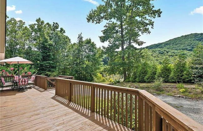 Hickory Nut Hideaway by Avantstay Mountain Views - Foto 19