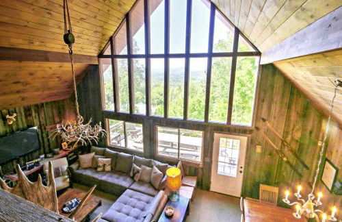 East Burke House with Deck Less Than 3 Mi to Kingdom Trails! - Photo 10