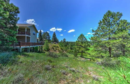 Upscale Flagstaff Home with Hot Tub and Mountain Views - Photo 5