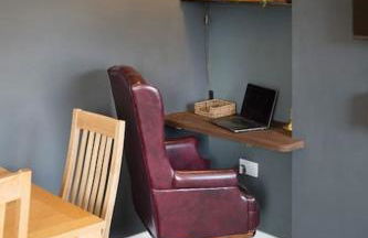 The Lettered Board Apartments - Foto 16