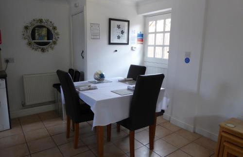 The Shakespeare Lodge - Sleeps up to 12 - 2 HOT TUBS - Foto 55