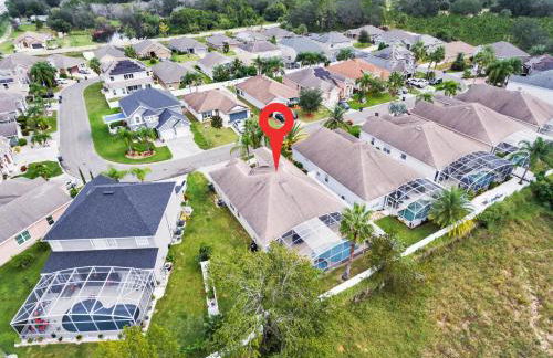 Gorgeous Family Home w Pool, pool Spa, BBQ, Game Room - Foto 32