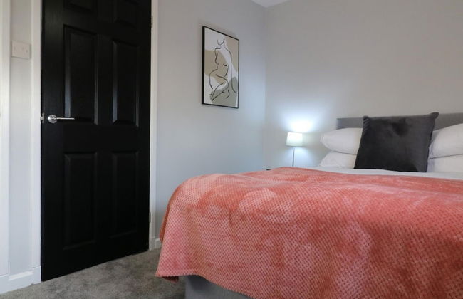 Sunnyside House - Holytown - Photo 1