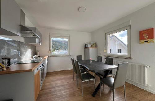 Traumhafte 3 Zimmer Ferienwohnung mit Balkon - Foto 24