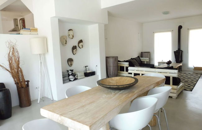 Villa in Cala Tarida With Private Pool & Sea View - Photo 28