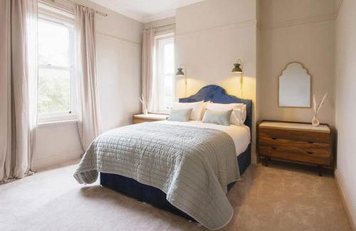 Our House Collective - Luxury Stay in Lincoln City Centre, Hot tub, Sleeps 16 - Foto 39