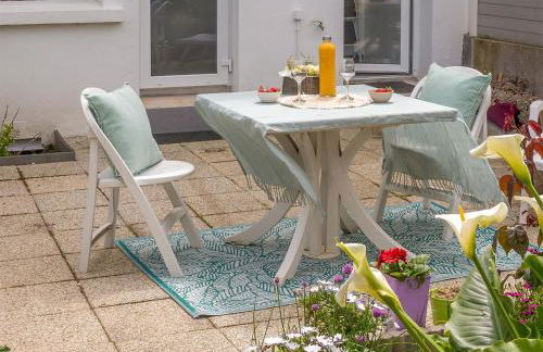 REF 114 Port-Louis studette avec vue sur jardin - Foto 1