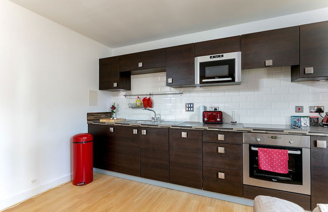 Bright Comfy 2 bed in trendy Dalston - Foto 15
