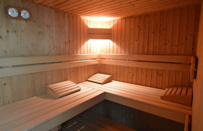 Holiday Home in Rendeux With Pool & Sauna - Photo 27