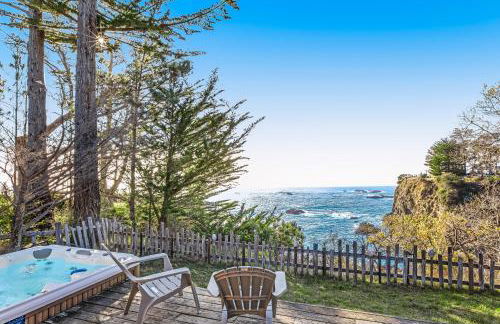 Cove House - Photo 24