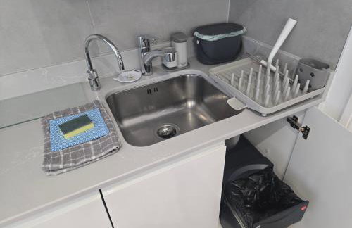 Ground Floor-Modern-Cosy-Private-Whitefield Studio - Foto 6