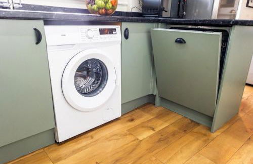 2-Bed Apartment in Redland, Bristol - Work-Ready - Foto 7