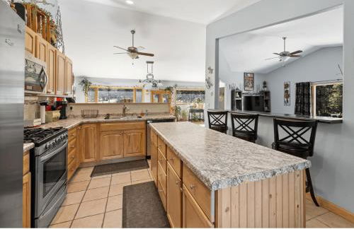 Ponderosa Hideaway-ATV, Hiking, Snowmobiling, Hunting & Casino Fun - Foto 6