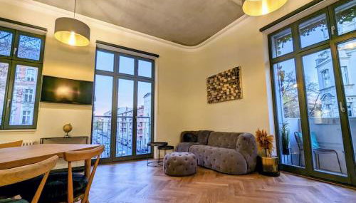 Modern building with vertical garden & 2 bedrooms - Foto 1