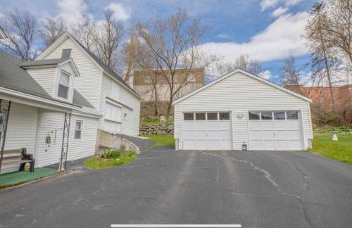 Cute 6-Bedroom Getaway in the heart of Littleton - Foto 15