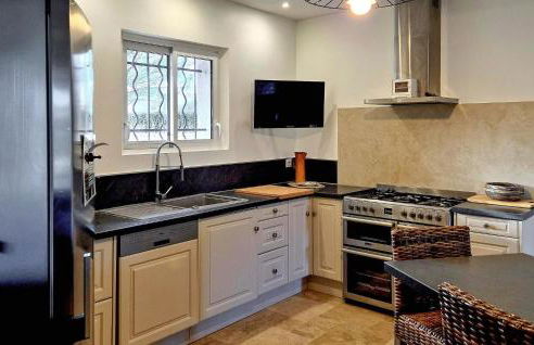 3 Bedroom Lovely Home In Goudargues - Foto 8