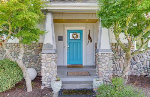 Steps to Beach: Home w/ Hot Tub in Oak Harbor! - Foto 28
