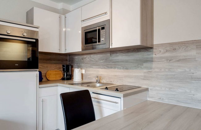 Snug Apartment in Kalkhorst with Terrace near City Center - Foto 13