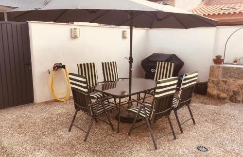 Acogedora Casa con Patio en El Tiemblo (Ávila) - Photo 22